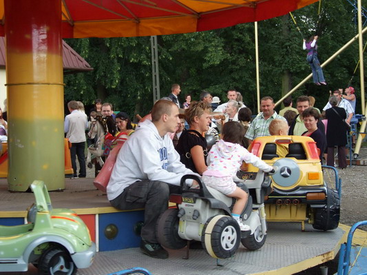 Wesoe miasteczko, fot. Pawe Tomera   26.07.2009r. 