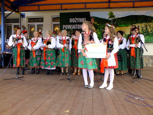 Doynki Powiatowe w Winiowej 2013, J 